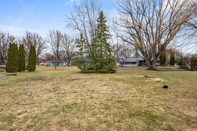 N9650 DARBOY DRIVE, Appleton, WI 54915