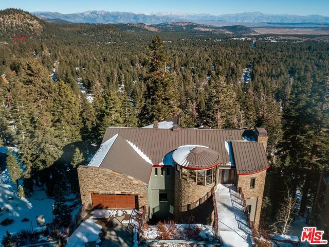37 Bridges Lane, Mammoth Lakes, CA 93546