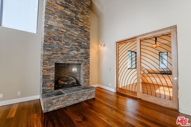 37 Bridges Lane, Mammoth Lakes, CA 93546