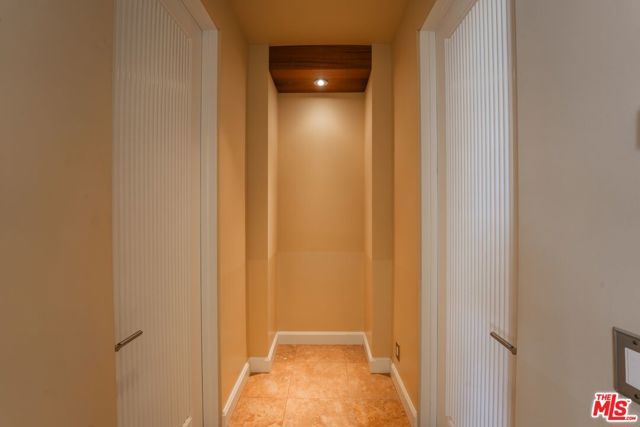 37 Bridges Lane, Mammoth Lakes, CA 93546