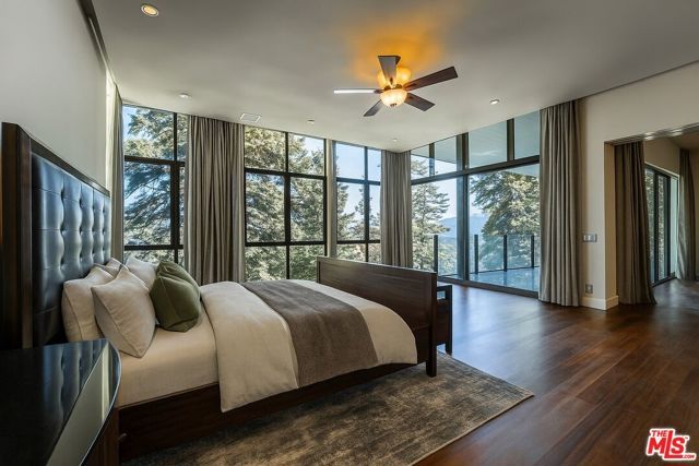 37 Bridges Lane, Mammoth Lakes, CA 93546