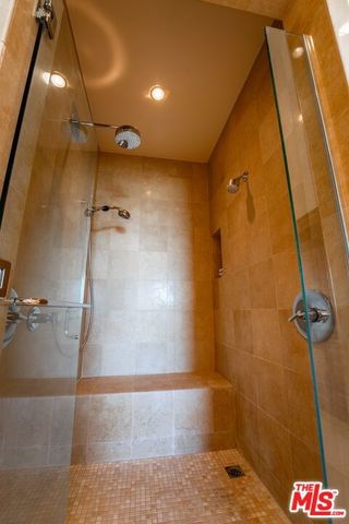 37 Bridges Lane, Mammoth Lakes, CA 93546