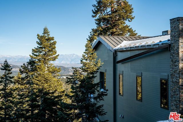 37 Bridges Lane, Mammoth Lakes, CA 93546