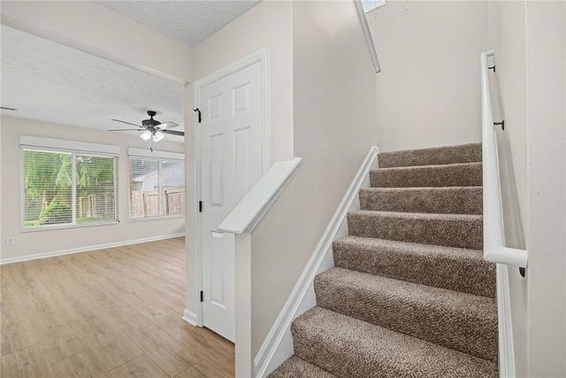 1220 Sunset Drive, Englewood, OH 45322
