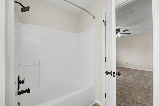 1220 Sunset Drive, Englewood, OH 45322