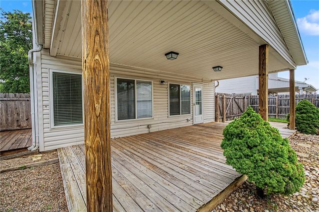 1220 Sunset Drive, Englewood, OH 45322