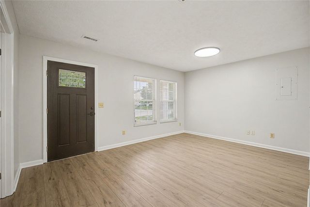 1220 Sunset Drive, Englewood, OH 45322