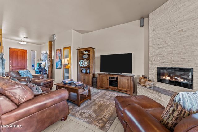 20910 W CATTLE IRON Drive, Wickenburg, AZ 85390