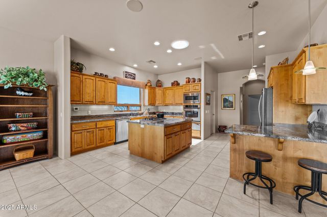 20910 W CATTLE IRON Drive, Wickenburg, AZ 85390