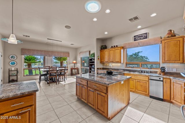 20910 W CATTLE IRON Drive, Wickenburg, AZ 85390