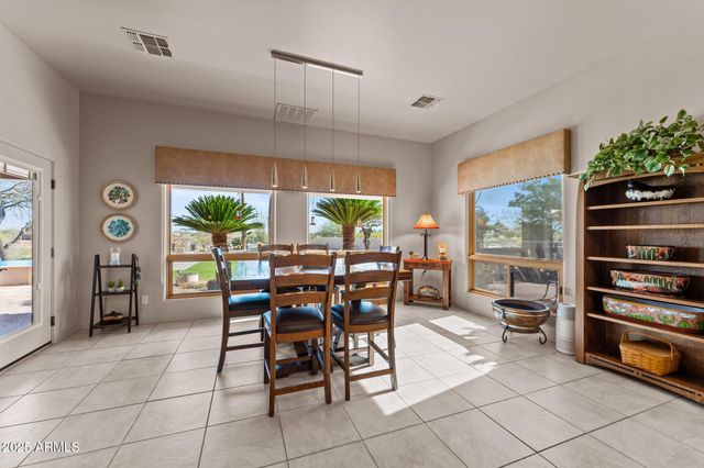 20910 W CATTLE IRON Drive, Wickenburg, AZ 85390