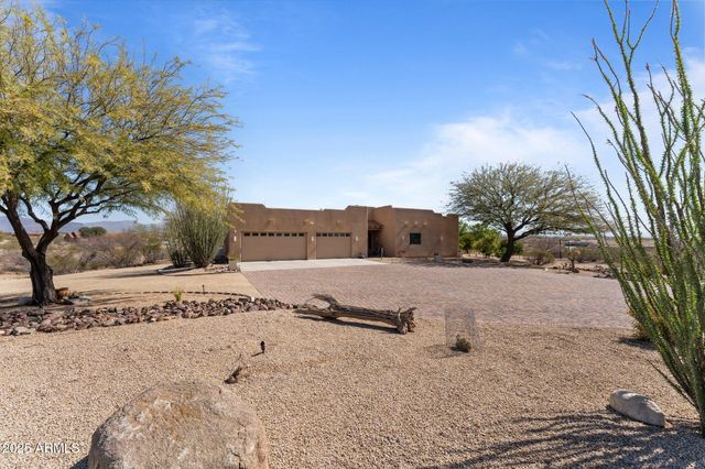 20910 W CATTLE IRON Drive, Wickenburg, AZ 85390