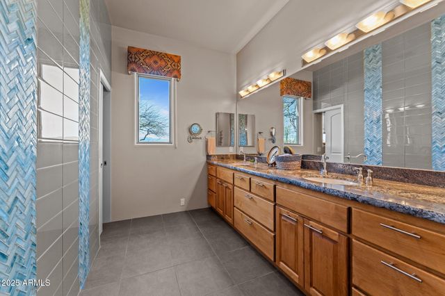 20910 W CATTLE IRON Drive, Wickenburg, AZ 85390