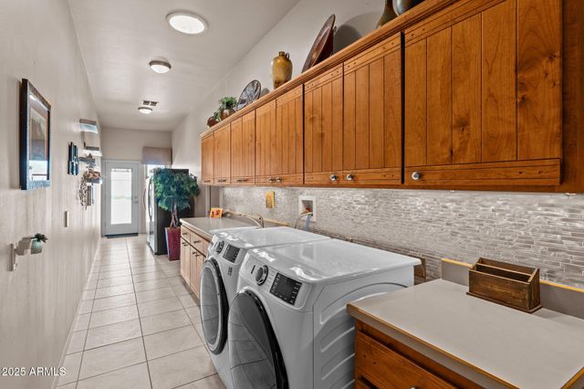 20910 W CATTLE IRON Drive, Wickenburg, AZ 85390