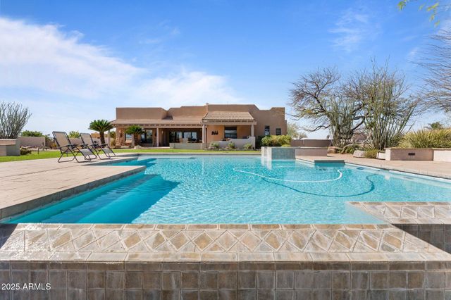 20910 W CATTLE IRON Drive, Wickenburg, AZ 85390