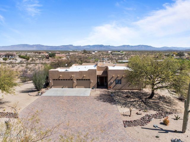 20910 W CATTLE IRON Drive, Wickenburg, AZ 85390