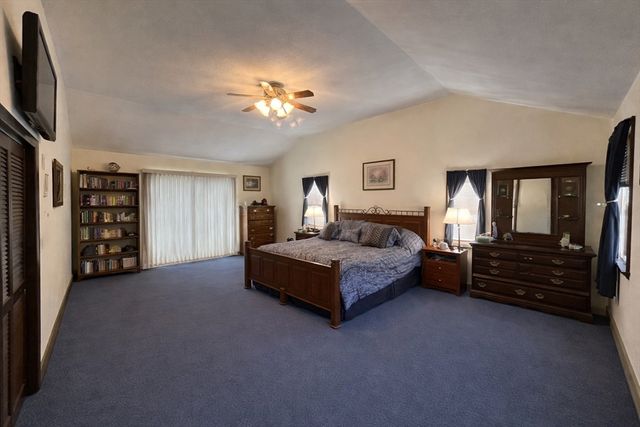 14 Milford St, Plymouth, MA 02360