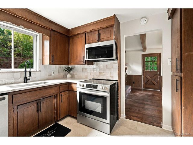 11100 W 25th Pl, Lakewood, CO 80215