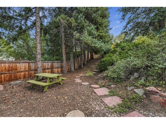 11100 W 25th Pl, Lakewood, CO 80215