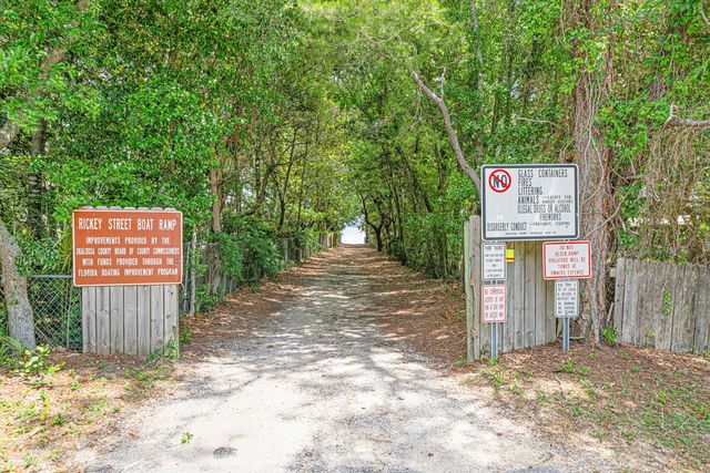 138 Beach Drive, Fort Walton Beach, FL 32547