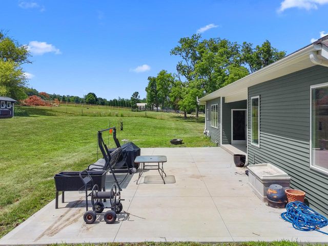6847 State Road 36, Lake Geneva, WI 53147