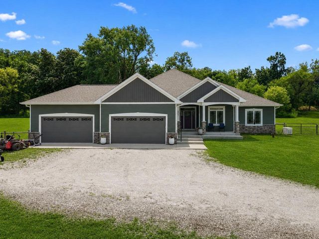 6847 State Road 36, Lake Geneva, WI 53147