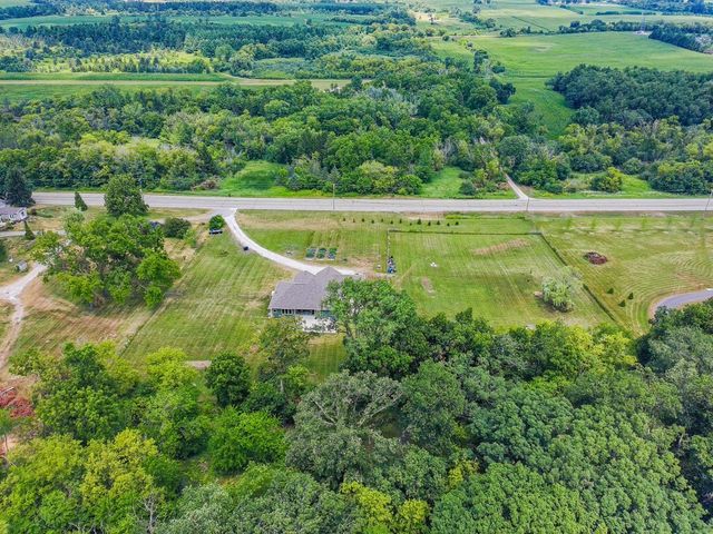 6847 State Road 36, Lake Geneva, WI 53147