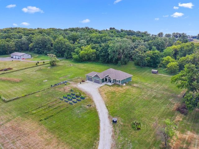 6847 State Road 36, Lake Geneva, WI 53147