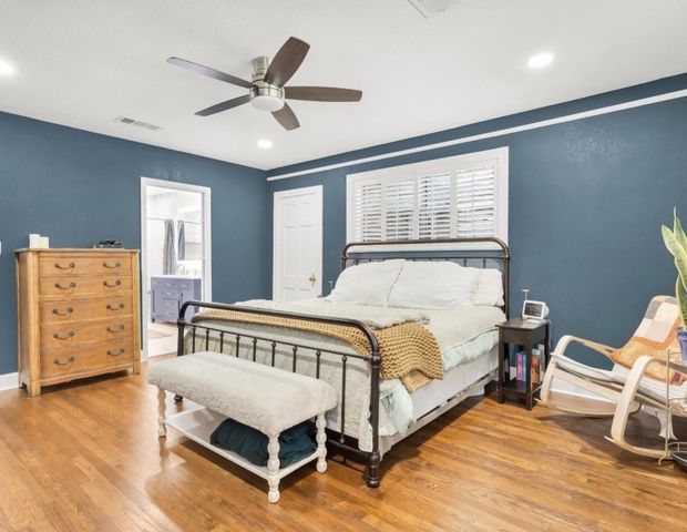 2233 Goldenrod Avenue, Fort Worth, TX 76111