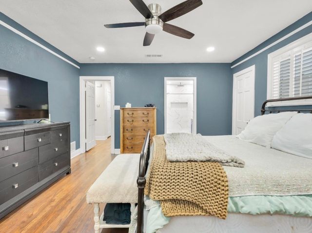 2233 Goldenrod Avenue, Fort Worth, TX 76111