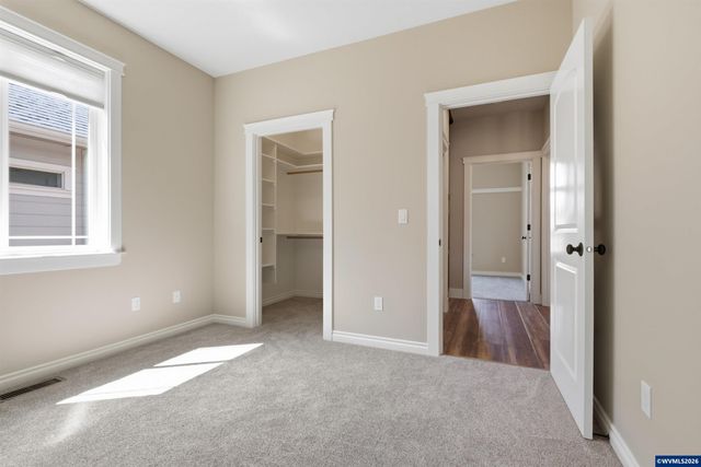 151 N 13th St, Jefferson, OR 97352