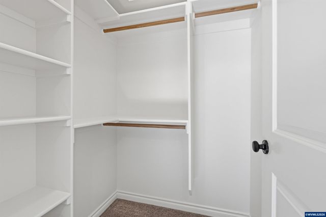 151 N 13th St, Jefferson, OR 97352