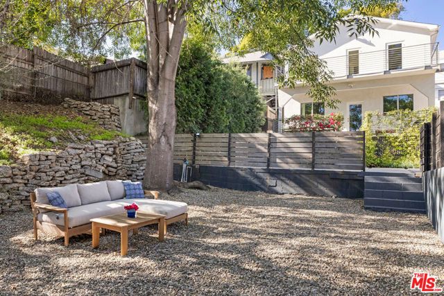 1530 Allesandro Street, Los Angeles, CA 90026