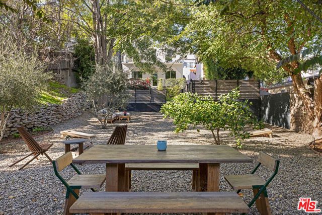 1530 Allesandro Street, Los Angeles, CA 90026