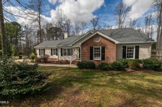 1012 Sawyer Creek Drive, Zebulon, NC 27597