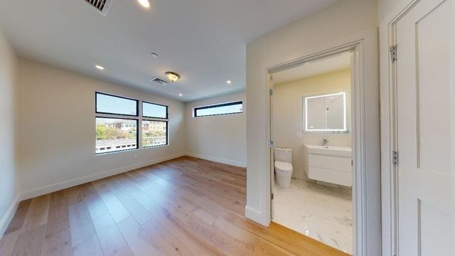 41 Gladstone St. 2, Boston, MA 02128