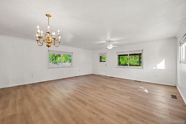 2773 Woodruff Lane, Ypsilanti Charter Township, MI 48198