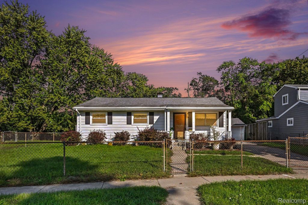 2773 Woodruff Lane, Ypsilanti Charter Township, MI 48198