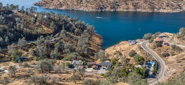 27817 Sky Harbour Road, Friant, CA 93626