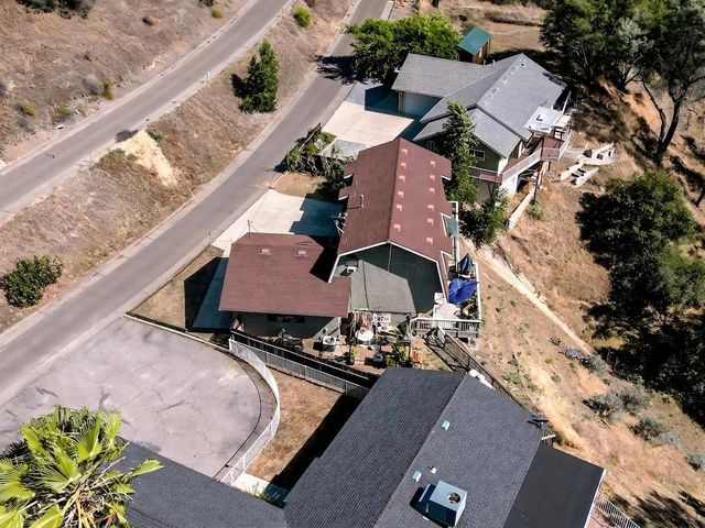 27817 Sky Harbour Road, Friant, CA 93626
