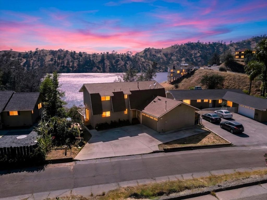 27817 Sky Harbour Road, Friant, CA 93626