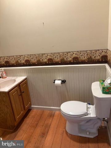 5 CHARLEMONT CT, Reading, PA 19607