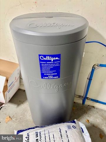 5 CHARLEMONT CT, Reading, PA 19607