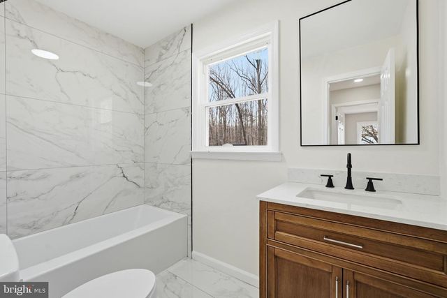 10442 SAINT PAULS RD, Bealeton, VA 22712