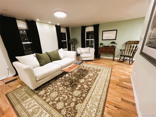 38 Sands Avenue, Marlboro, NY 12547