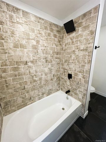 38 Sands Avenue, Marlboro, NY 12547