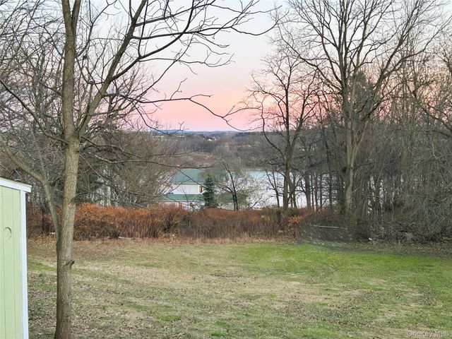 38 Sands Avenue, Marlboro, NY 12547