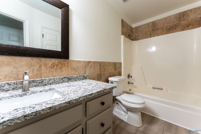 7513 Clubfield Drive, Huntsville, AL 35802