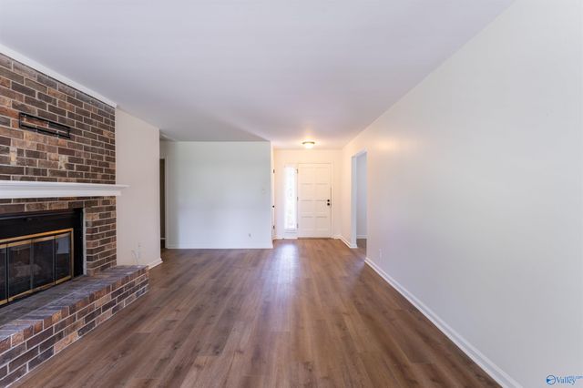 7513 Clubfield Drive, Huntsville, AL 35802