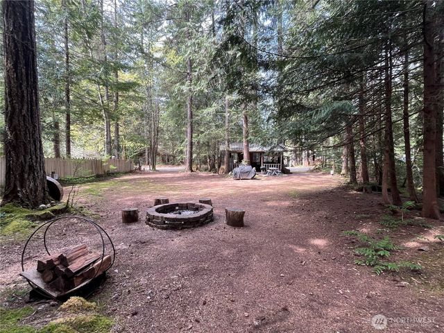 170 N Mount Washington Drive, Hoodsport, WA 98548